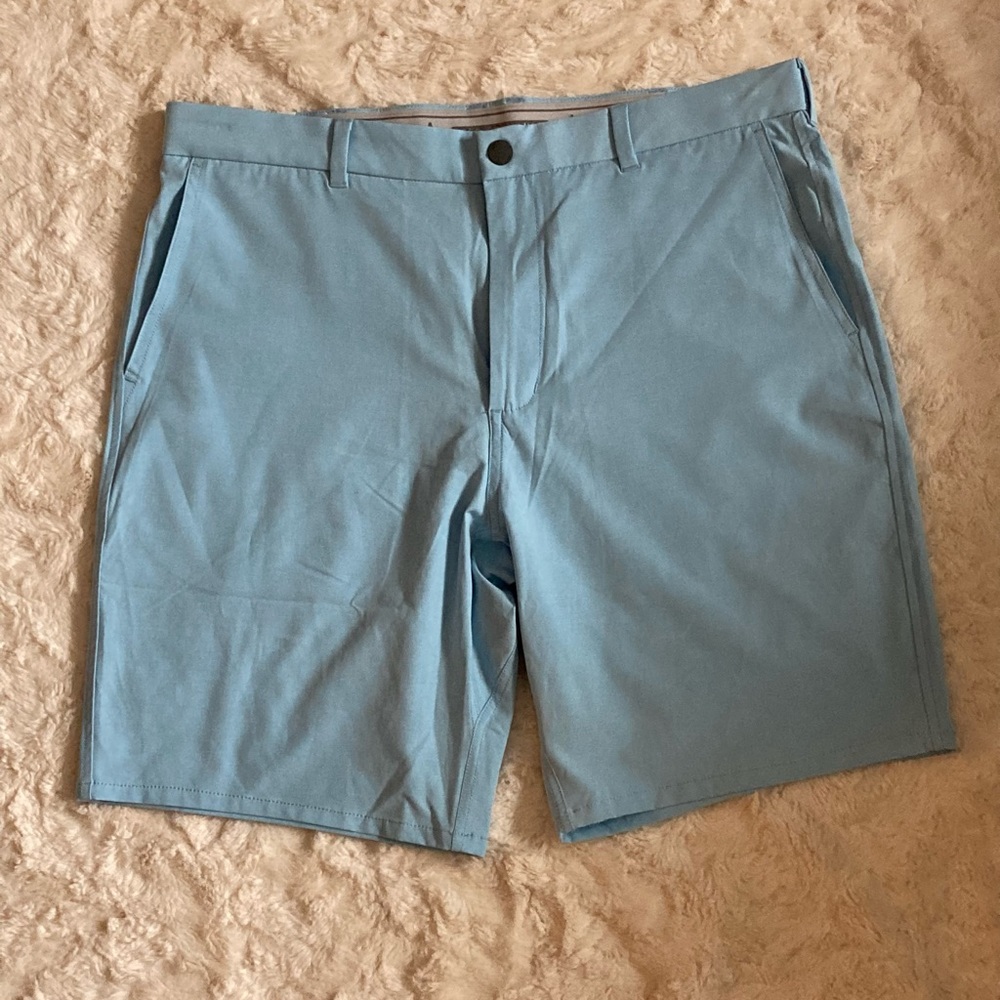 Men’s johnnie-o golf shorts